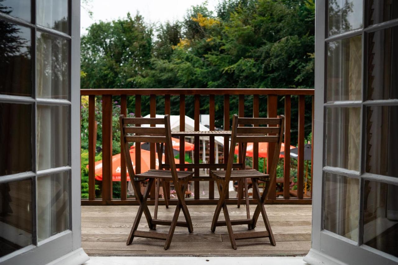 The Plough Itchen Abbas Hotel Winchester Exterior photo