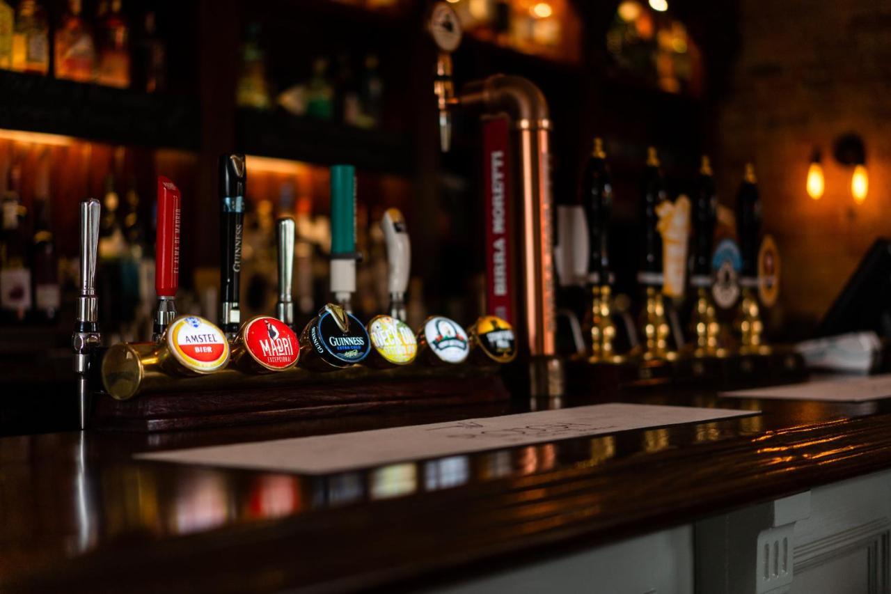 The Plough Itchen Abbas Hotel Winchester Exterior photo